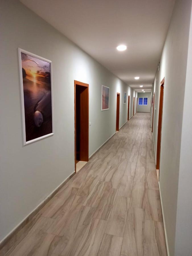 Ryan'S Hotel Shëngjin Dış mekan fotoğraf